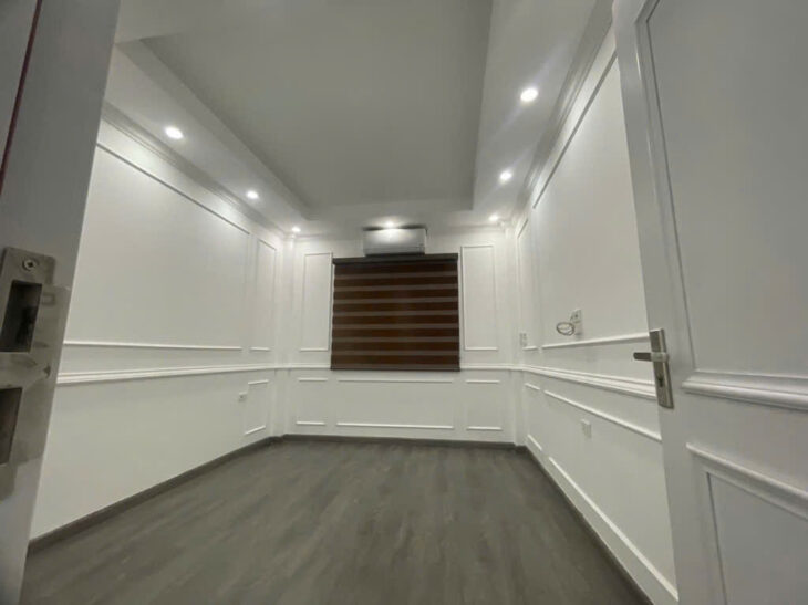 168 Kim Giang mặt ngõ rộng như phố – kinh doanh ngày lẫn đêm – vỉa hè 2 bên “LỜI TIÊN TRI” CHO DÒNG