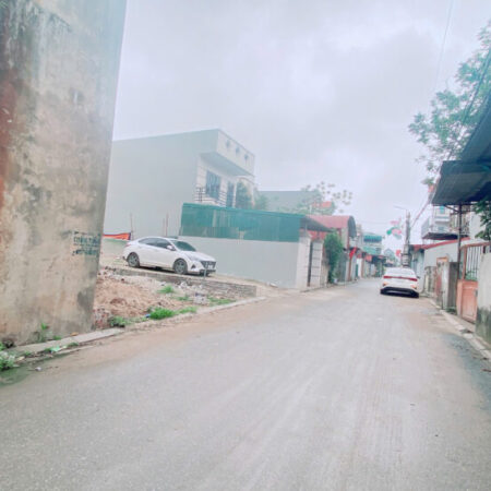 Bán 76,9M ĐẤT LỖ GIAO, VIỆT HÙNG – ĐÓN SÓNG VIN VÀ TỔ HỢP THỂ THAO T&T ( ~ 110tr/1m) Bán 76,9M ĐẤT LỖ GIAO, VIỆT HÙNG – ĐÓN SÓNG VIN VÀ TỔ HỢP THỂ THAO T&T ( ~ 110tr/1m)