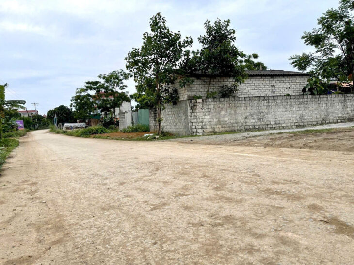 DT 73,7m thanh bình CM bám QL6 đường 2 ô tô tránh nhau giá nhỉnh 2 tỷ