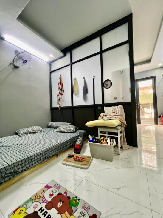 BÁN NHÀ 03 TẤM BTCT – KhU DÂN CƯ HIỆN HỮU, P13 , Quận 4 NGANG 4M CÓ 4 TỶ