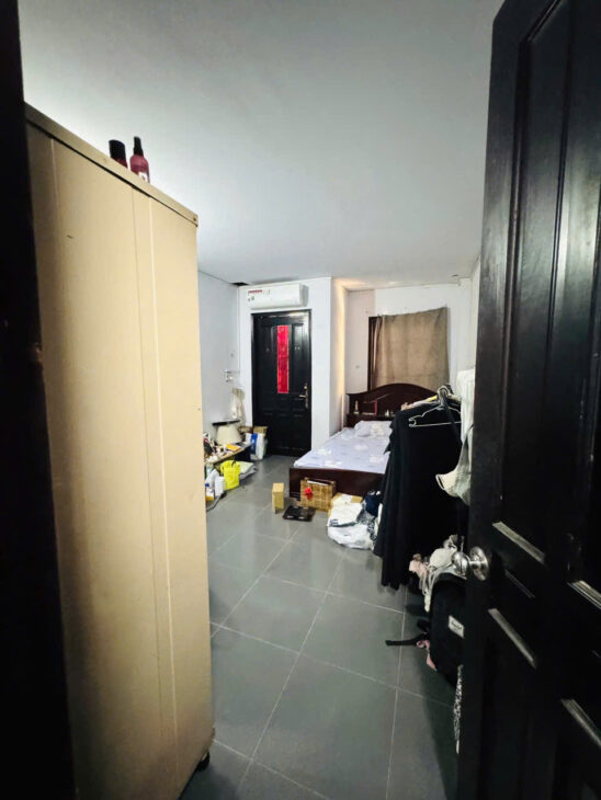 MẶT TIỀN ĐƯỜNG SỐ KHÁNH HỘI XE HƠI TRƯỚC NHÀ CÓ 5 TỶ