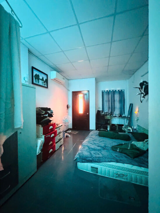 MẶT TIỀN ĐƯỜNG SỐ KHÁNH HỘI XE HƠI TRƯỚC NHÀ CÓ 5 TỶ