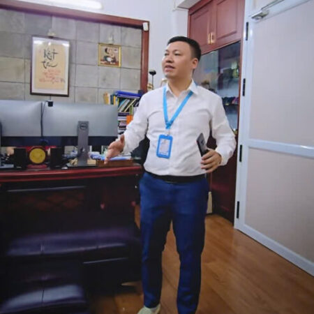 Bán nhà 5 tầng ô tô đỗ cửa Trần Bình, mặt tiền 6m chỉ 17 tỷ Bán nhà 5 tầng ô tô đỗ cửa Trần Bình, mặt tiền 6m chỉ 17 tỷ