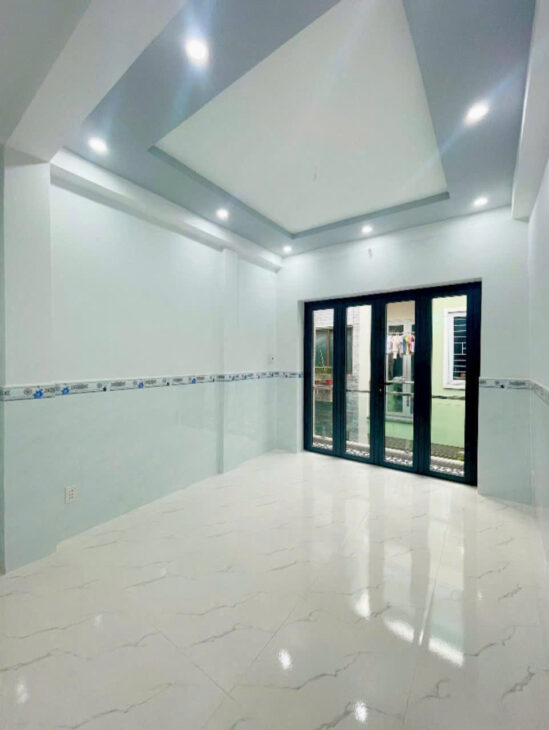 SÁT MẶT TIỀN HOÀNG DIỆU TRUNG TÂM Q4 DIỆN TÍCH SD 84 M2 CÓ 4 TỶ