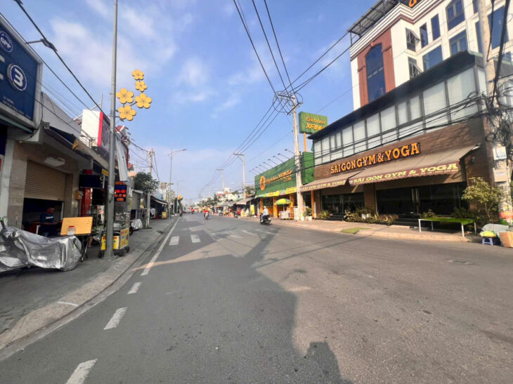 ???? Cần tiền gấp nên bán nhanh căn nhà 2 tầng siêu đẹp tại Thạnh Lộc 19, Q12, HCM! + Vị trí cực