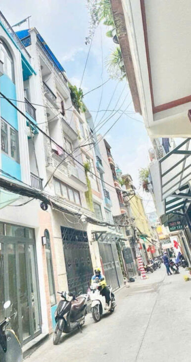 BÁN NHÀ MỚI Ở NGAY , NGUYỄN ĐÌNH CHIỂU, Q3 – HẺM XE TẢI 5M THÔNG, 36M2, 4 TẦNG NHỈNH 8 TỶ- SỔ HOÀN