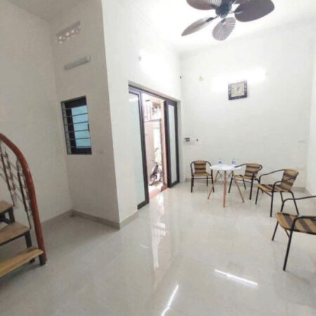 BÁN ĐẤT TẶNG NHÀ PHỐ TRẦN KHÁT CHÂN NHỈNH 4 TỶ BÁN ĐẤT TẶNG NHÀ PHỐ TRẦN KHÁT CHÂN NHỈNH 4 TỶ