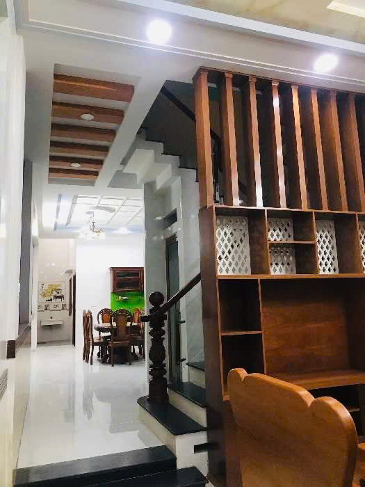 BÁN NHÀ HXH THÔNG-4TẦNG-260M2-GẦN ĐH CÔNG NGHIỆP2-KINH DOANH- DTS-GIÁ 11TỶ5