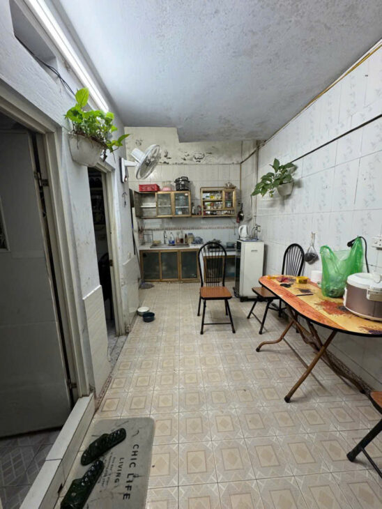 NHÀ PHỐ CỔ NGỌC LÂM -55M- 4T-HÀNG XÓM MIPEC-5 PHÚT SANG PHỐ CỔ-GÀN Ô TÔ.