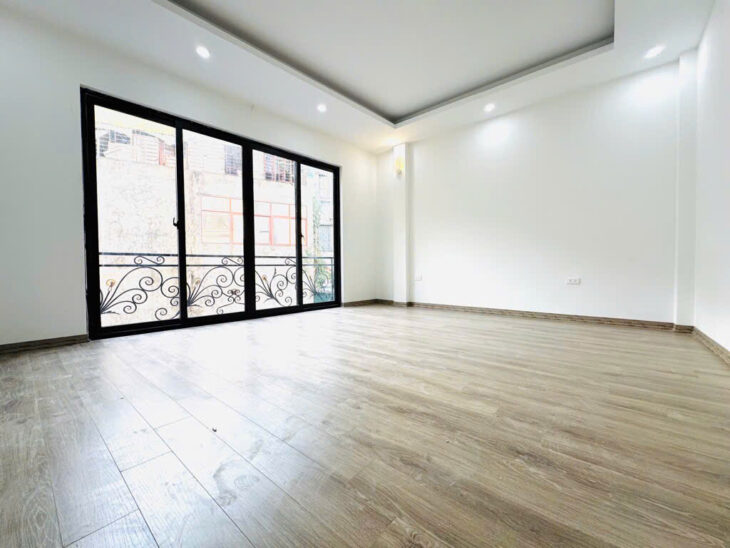 TRƯƠNG ĐỊNH-DT 50m x 6 TẦNG, CHỐT QUANH 7 TỶ-FULL NỘI-NỞ HẬU-HAI THOÁNG-GẦN Ô TÔ