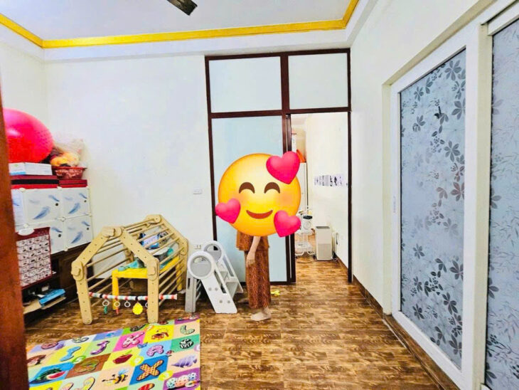 NGÕ 318 ĐÊ LA THÀNH LÔ GÓC – KINH DOANH NHỎ – NGÕ THÔNG DT 40m2 5T x MT 4.8m Giá 9.5 tỷ