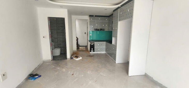 Phân Lô Lê Trọng Tấn THANG MÁY – Ô TÔ – FULL NỘI THẤT DT 36m2 Giá 14.6 tỷ