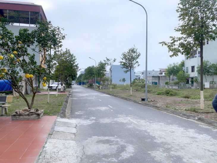 Cơ hội sở hữu song song hai lô đất liền kề, vị trí đắc địa tại khu đô thị Liêm Chính, Trường Chuyên