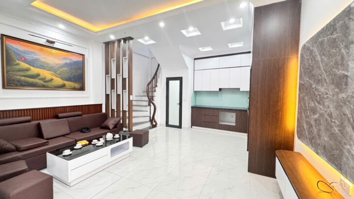 Bán nhà 5 tầng Yên Vĩnh,Kim Chung, Hoài Đức xây mới, 32m, ô tô đỗ gần