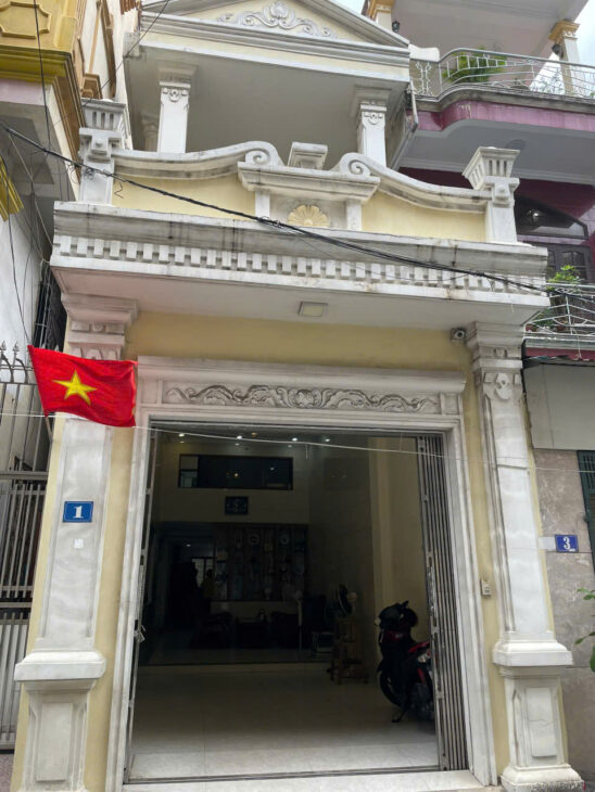 Bán nhà Nguyễn Bỉnh Khiêm gần Đại Học Y, 80m 2.5 tầng, ngõ 6m, Giá 5.2 tỉ