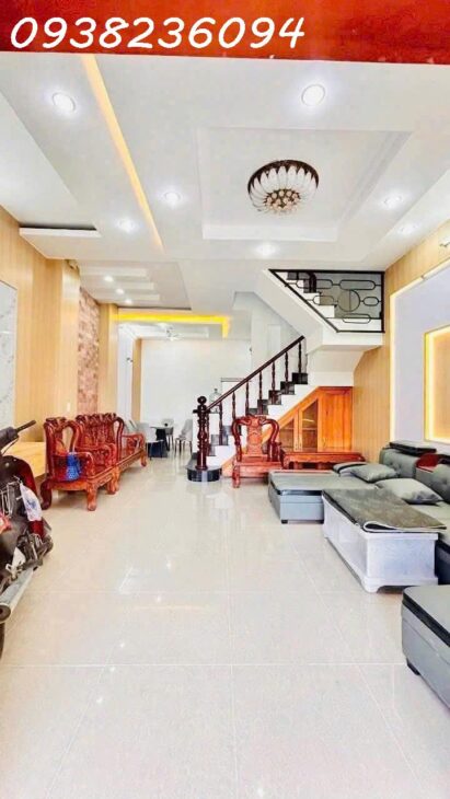 NHÀ 70m2, HẺM LỚN, FULL NỘI THẤT XỊN, GẦN CAO ĐẲNG ĐÊỊN LỰC QUẬN 12