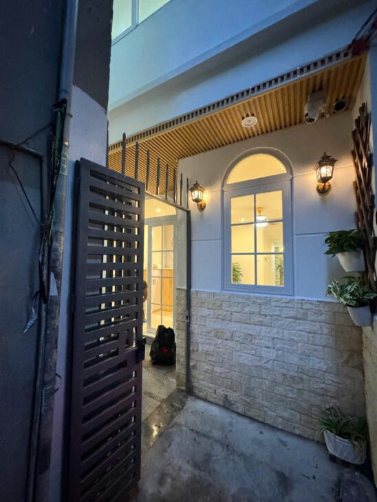 NHÀ NGỌC HÀ – 7 TẦNG THANG MÁY – DT 31m2 7 tầng mặt tiền 4m Giá 8.2 tỷ