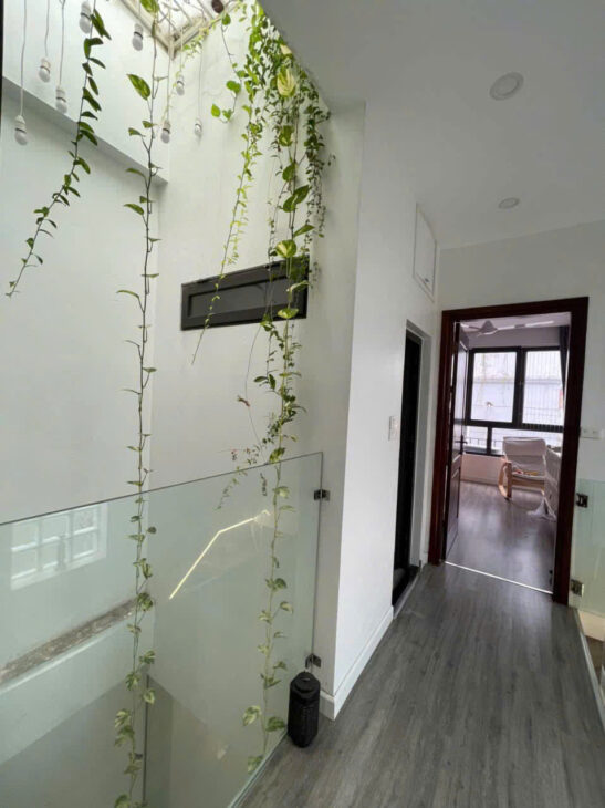 NHÀ ĐẸP ĐÊ LA THÀNH – Có Dòng Tiền – Ở Lại Sướng DT 54m2 7 tầng MT 3.9m Giá 11.9 tỷ