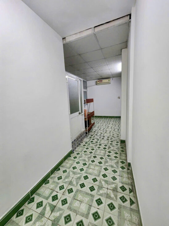 BÁN ĐẤT TẶNG NHÀ 76M2– HẺM XE HƠI RỘNG 7M.