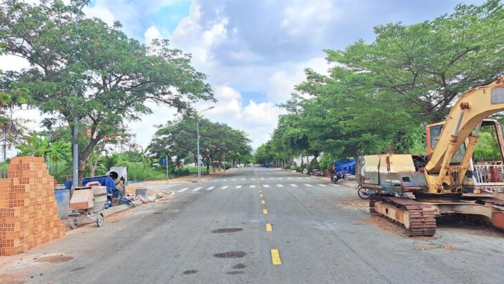 Lô góc KDC Bộ Công An, Phạm Hữu Lầu, 81 triệu/m, cạnh sông