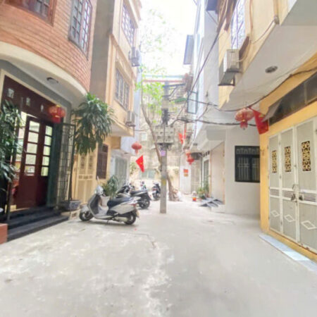 THÁI THỊNH-CHỈ QUANH 5 TỶ-DT38M- LÔ GÓC-2 THOÁNG-10M Ô TÔ TRÁNH- FULL NỘI THẤT NHẬP KHẨU THÁI THỊNH-CHỈ QUANH 5 TỶ-DT38M- LÔ GÓC-2 THOÁNG-10M Ô TÔ TRÁNH- FULL NỘI THẤT NHẬP KHẨU