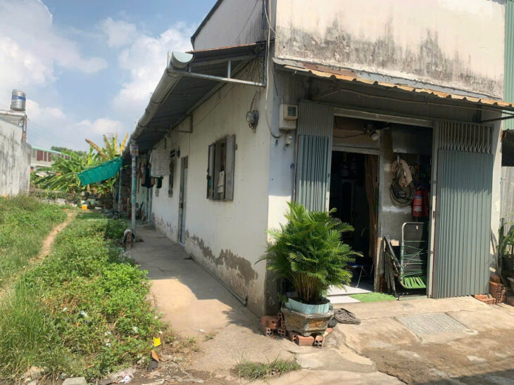 bán đất tặng dãy nhà trọ thu nhập 10tr/1 tháng, Cách Nặt Tiền 15M Hẻm Thẳng Xe Hơi Sổ Vuông 132m2