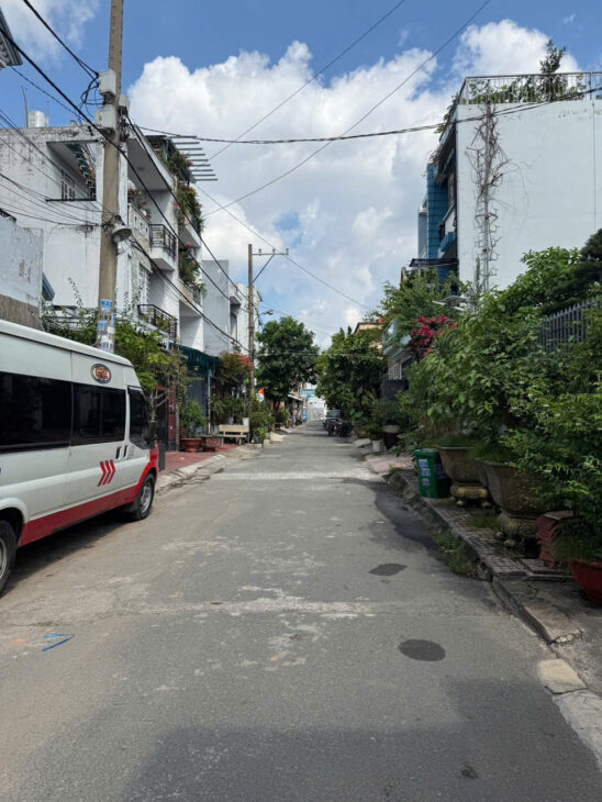 ????????BÁN ĐẤT HAI MẶT HẺM – FULL THỔ CƯ 172 M2 (9×19) -,ĐÃ XÂY TƯỜNG VÀ CỔNG NGÕ – HẺM XE TẢI 1 TRỤC