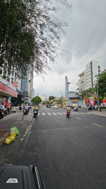 MẶT TIỀN HOÀNG DIỆU VIP Q4 NGANG 4.2 X 26 CÓ 150 TRIỆU M2