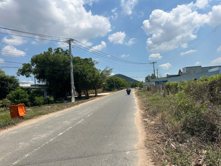 Bán 12mx60m đất ONT Đường Nguyễn Minh Châu – TX LaGi giá ngộp 200tr/m ngang