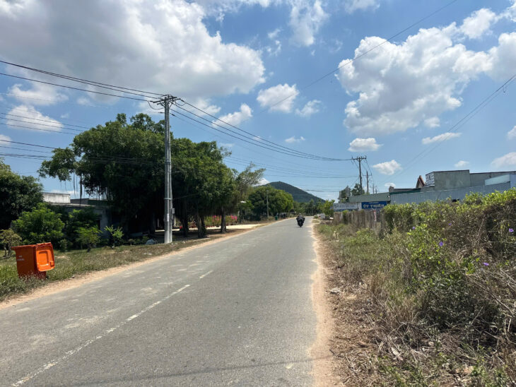 Bán 12mx60m đất ONT Đường Nguyễn Minh Châu – TX LaGi giá ngộp 200tr/m ngang