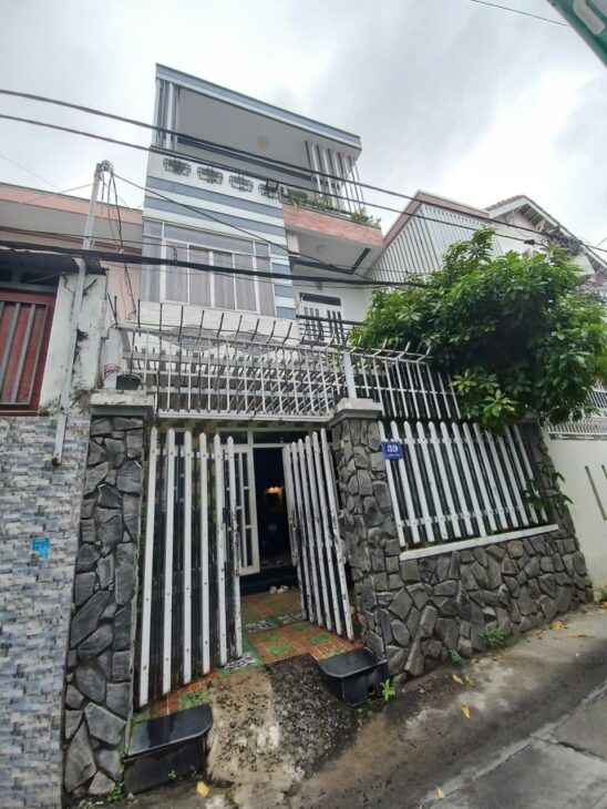 Cần bán nhà 3 tầng mặt tiền kinh doanh đường Lang Liêu – Phường Vĩnh Phước – Tp Nha Trang