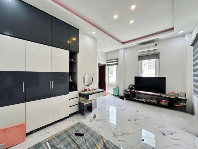 54m2 – 1 54m2 – 3 54m2 – 4 54m2 – 5 54m2 – 6 Nhà Mới 3 Tầng ngay chợ vườn lài, Xe Hơi
