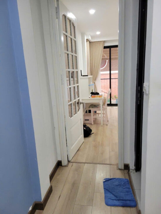 Nhà mặt ngõ Lạc Long Quân, Tây Hồ, lô góc hai thoáng, ngõ nông, 45m, 5 tầng, 12 tỷ.