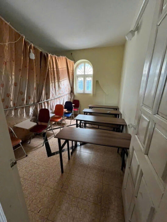 PHÁO ĐÀI LÁNG – KINH DOANH – DT 42m2 4 tầng mặt tiền 3.7m Giá 15.8 tỷ