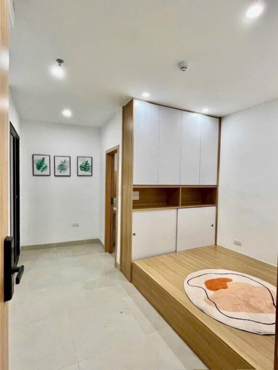 BÁN NHÀ CCMN ĐÊ LA THÀNH NHỎ-7TẦNG THANG MÁY- 11 PHÒNG KHÉP KÍN,FULL ĐỒ