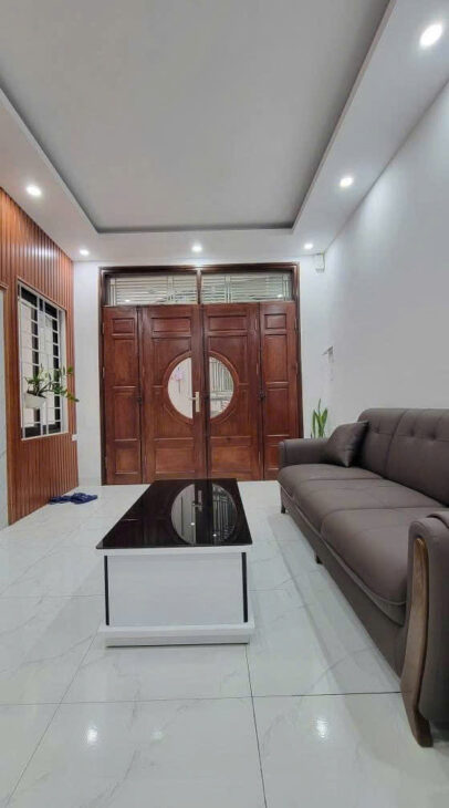 CHÍNH CHỦ EM BÁN NHÀ 5 TẦNG TẠI VĂN QUÁN, ĐẦY ĐỦ CÔNG NĂNG, TIỆN ÍCH, NGÕ ÔTÔ THÔNG, NHỈNH 7 TỶ