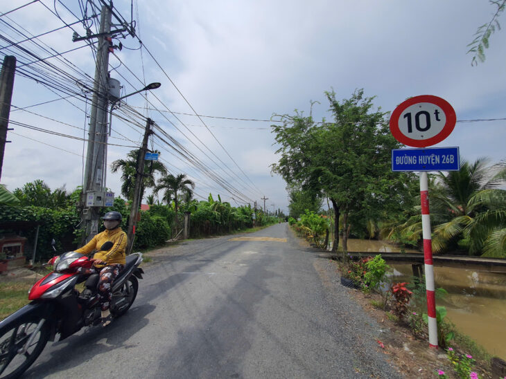 Đất 6x30m ĐH89 vô 50m Giá 3xx triệu