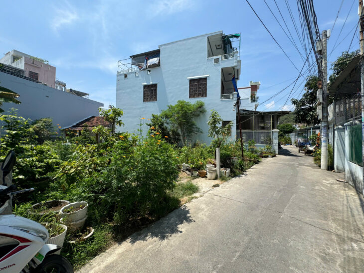 BÁN ĐẤT HẺM NGUYỄN KHUYẾN, SÁT CHỢ VĨNH HẢI, NHA TRANG