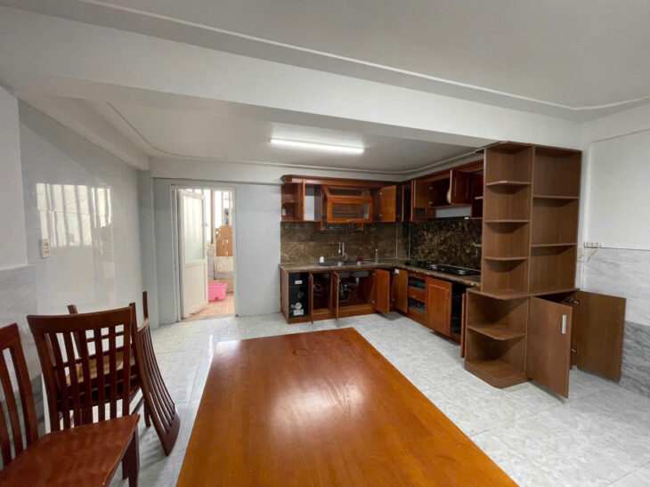 Cho thuê nhà 6 phòng ngủ mặt tiền Nguyễn Thị Nghĩa P2 – Đà Lạt – giá 25tr