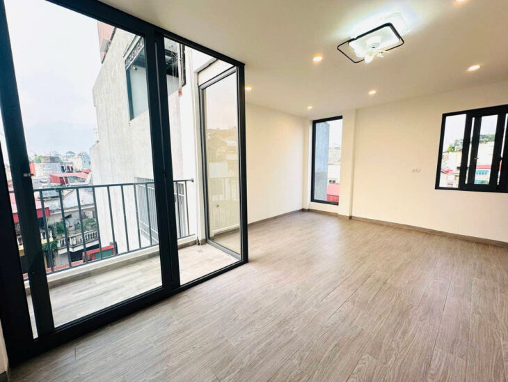 BÁN NHÀ ĐỘI CẤN, BA ĐÌNH, 39M2 7 TẦNG MT 4M GIÁ 8.2TỶ- NGÕ THÔNG-GẦN HỒ SÁT PHỐ – GẦN LĂNG BÁC.