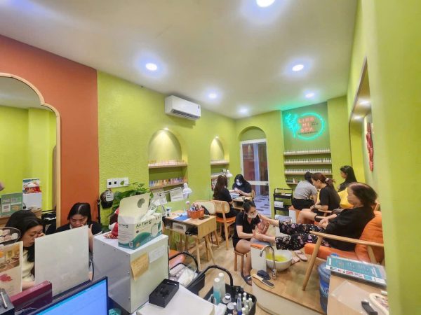 Quận 3 ! Sang Spa – Nail – Gội, nằm tại Trần Quang Diệu,Quận 3 – khu vực dân cư đông, Tel :