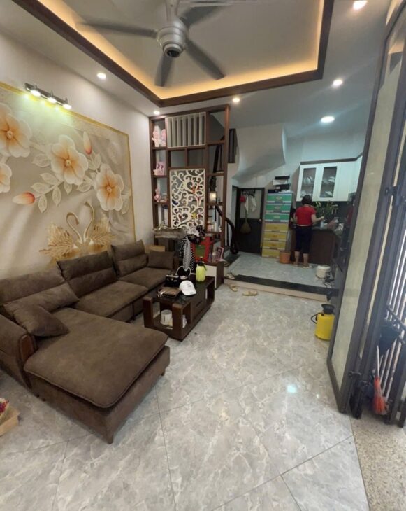 BÁN NHÀ DÂN XÂY PHỐ HOÀNG MAI-5TẦNG-30/49M2 -MT. 5 M GIÁ CHỈ 6.5 TỶ