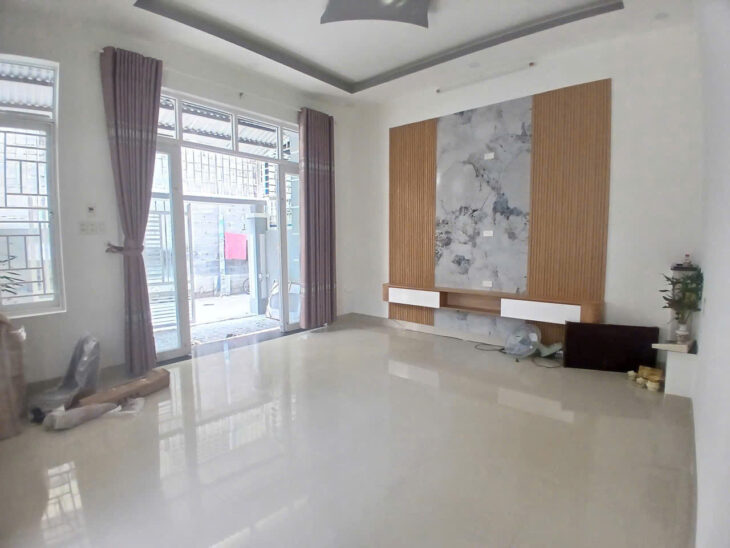 BÁN NHÀ PHÚ VINH, VĨNH THẠNH, NHA TRANG FULL NỘI THẤT, ĐƯỜNG Ô TÔ GIÁ CHỈ 2 TỶ 8