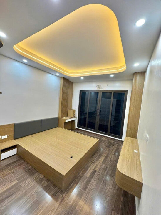 NHÀ CẦU GIẤY – NHÀ ĐẸP – OTO – KINH DOANH DT 46m2 6 tầng MT 3.6m Giá 16.8 tỷ
