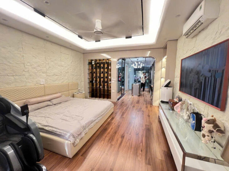 PHÂN LÔ VIP HOÀNG MAI – 7 TẦNG THANG MÁY, GARA OTO, NỘI THẤT XỊN, 20M RA PHỐ – GIÁ 23.5 TỶ