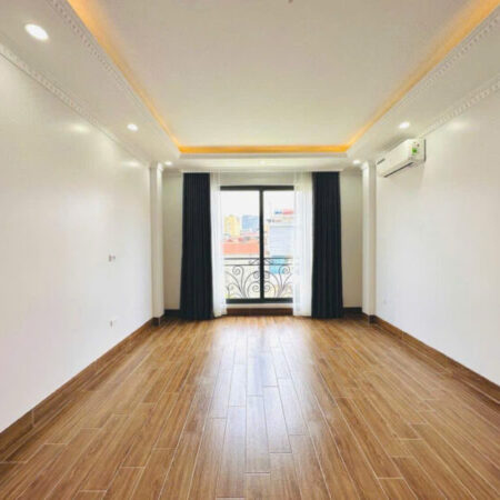 NGÕ 68 CẦU GIẤY , THANG MÁY DT 38m2 6 tầng mặt tiền 4m Giá 12.2 tỷ