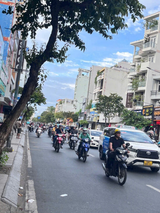 Bán Nhà MtKD Lũy Bán Bích, Tân Phú – 26.6 Tỷ – 138m2 (26m x 5.5m) – 2 Tầng, Sổ Hồng Riêng. Có Thu