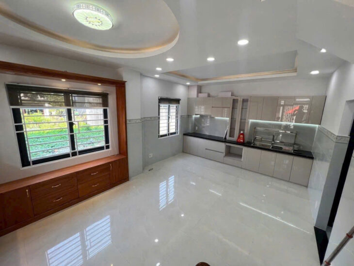 CĂN GÓC THOÁNG, 5.5X10M, XÂY FULL 4 LẦU, HẺM XE HƠI, NỘI THẤT XỊN