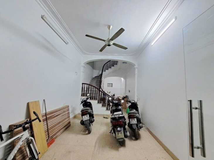 PHÂN LÔ KĐT MỖ LAO – ÔTÔ TRÁNH, VỈA HÈ KINH DOANH – Ô CHỜ THANG MÁY – GIÁ 17 TỶ