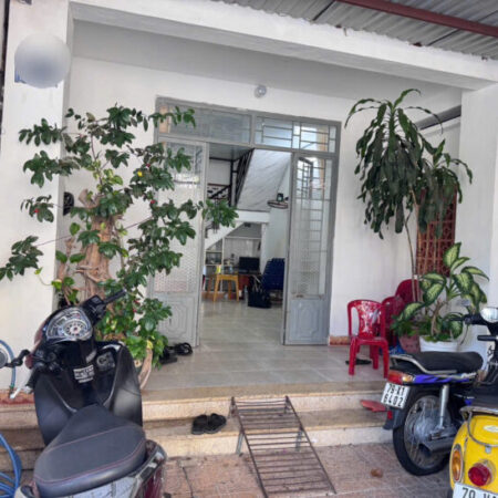 ????BÁN NHÀ 1TRỆT 1LẦU HẺM HƯƠNG ĐIỀN – ĐỒNG NAI, NHA TRANG CÁCH BIỂN 2KM GIÁ CHỈ 3 tỷ 200